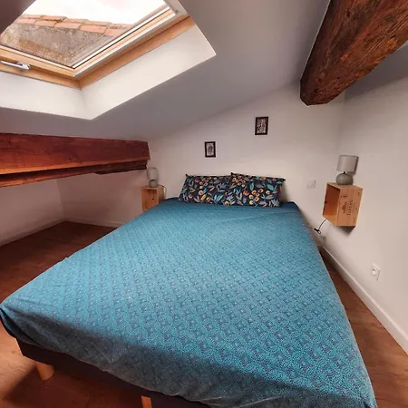 Appartement T3 Duplex With Bike Garage Close